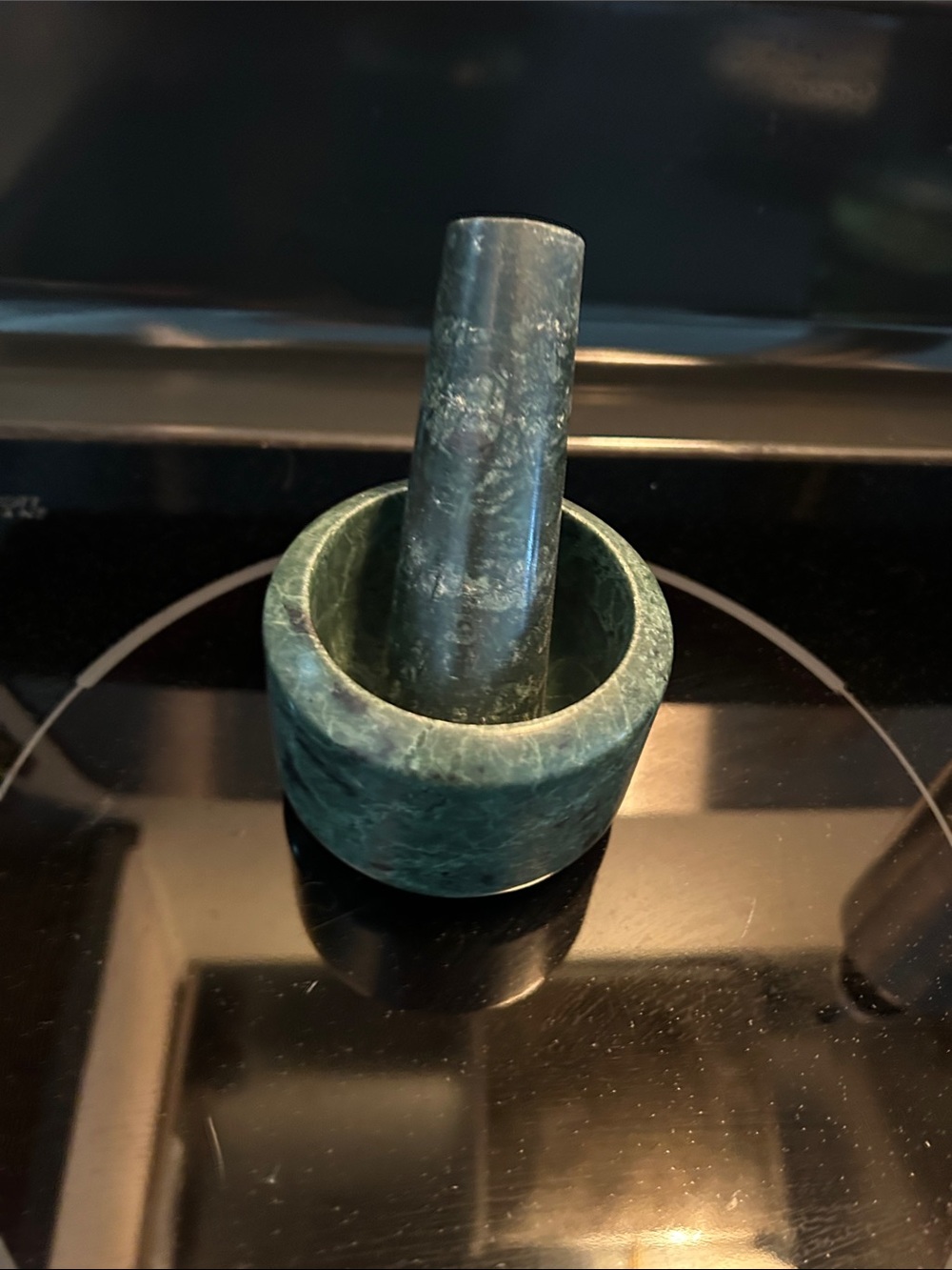 Green Marble Mortar and Pestle - Picture 4 of 4